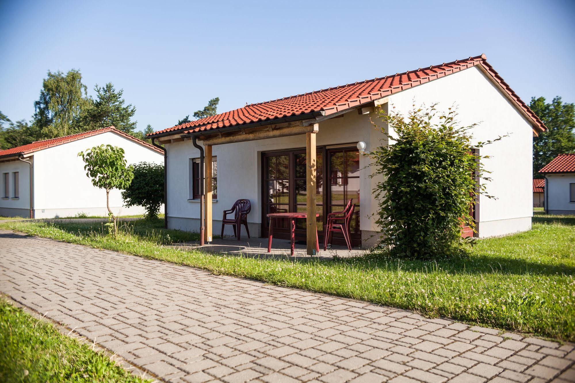 Trixi Park Zittauer Gebirge - Ferienhaeuser, Hotel Und Camping Grossschoenau Exterior photo
